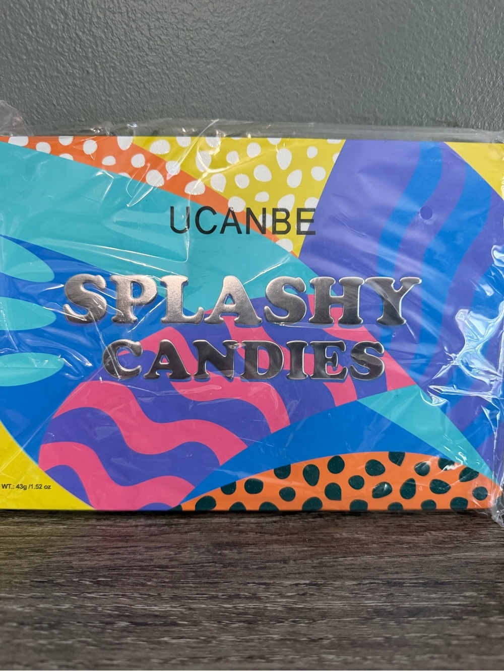 Splashy Candies eyeshadows + brushes